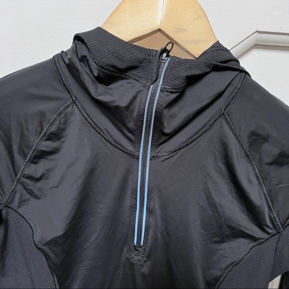 Lululemon Sleek Performance 1/2 Zip Hood Black 2 - Picture 7 of 11